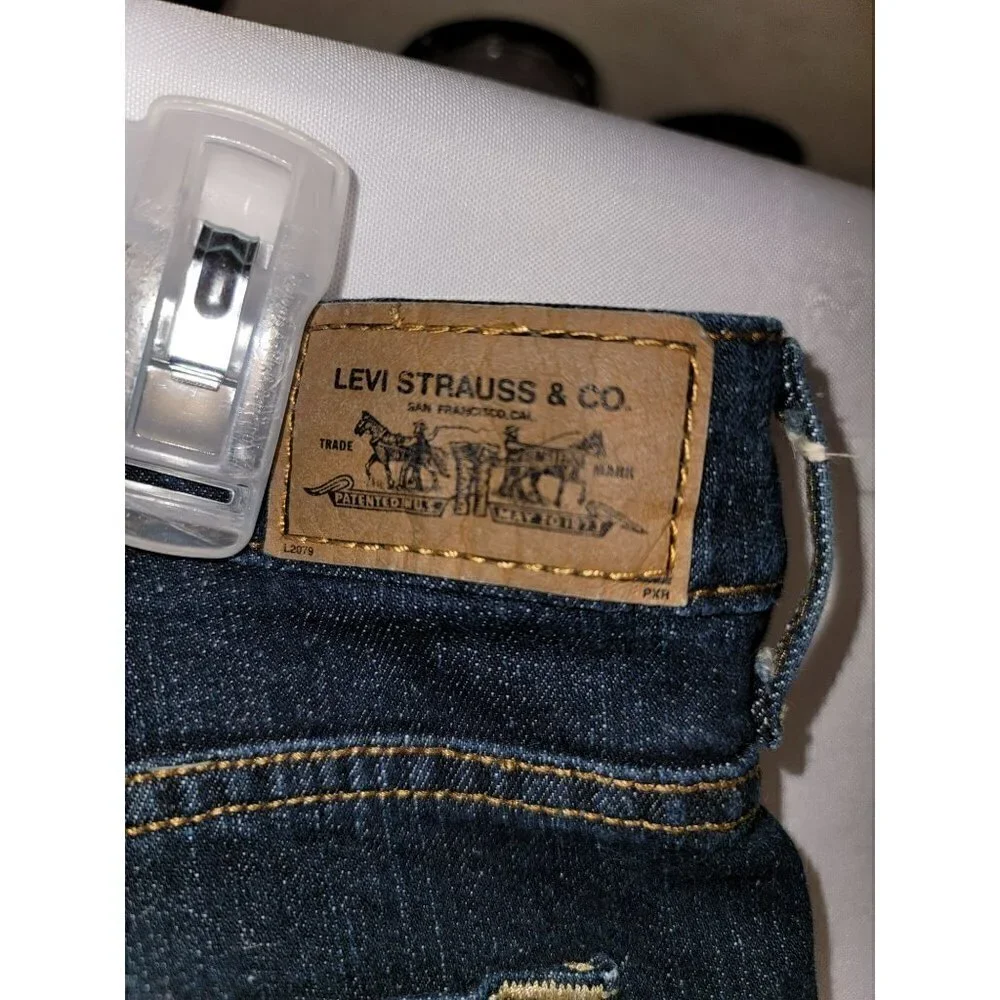 Levi's Women's 505 Straight Jeans - Size 14 M